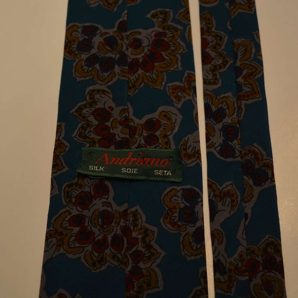Andriuno Silk Tie